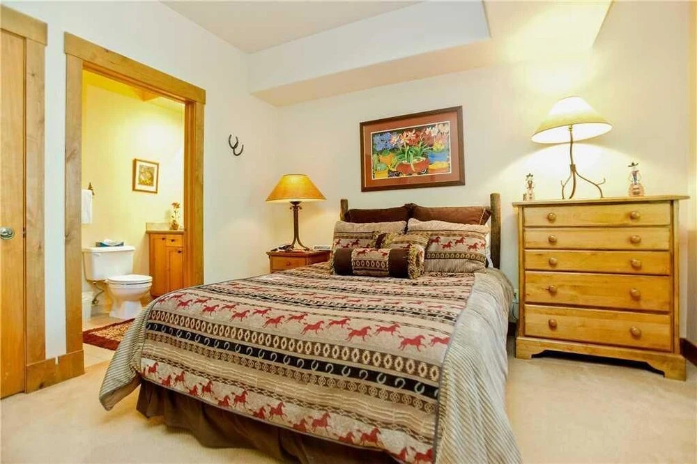 Tl2108 Fall in Love With This Beautiful Mountain Condo, Prime Location! Winter Specials!
