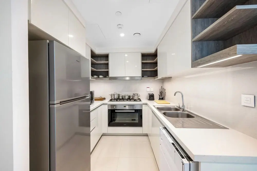 Durrani Homes - Majestic 4BR at Downtown