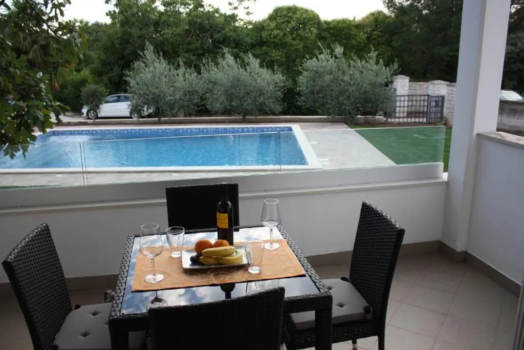 AURA Residence