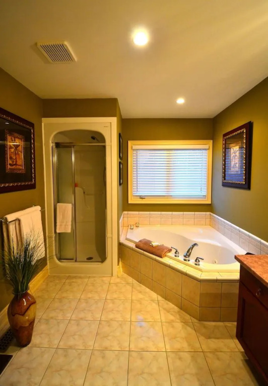 Explorer House Bed & Breakfast