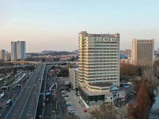 Nanlin Hotel