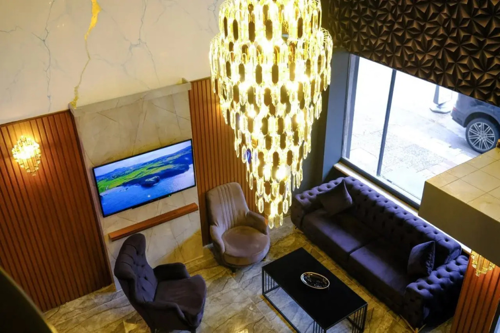BURSA LOYAL CiTY HOTEL