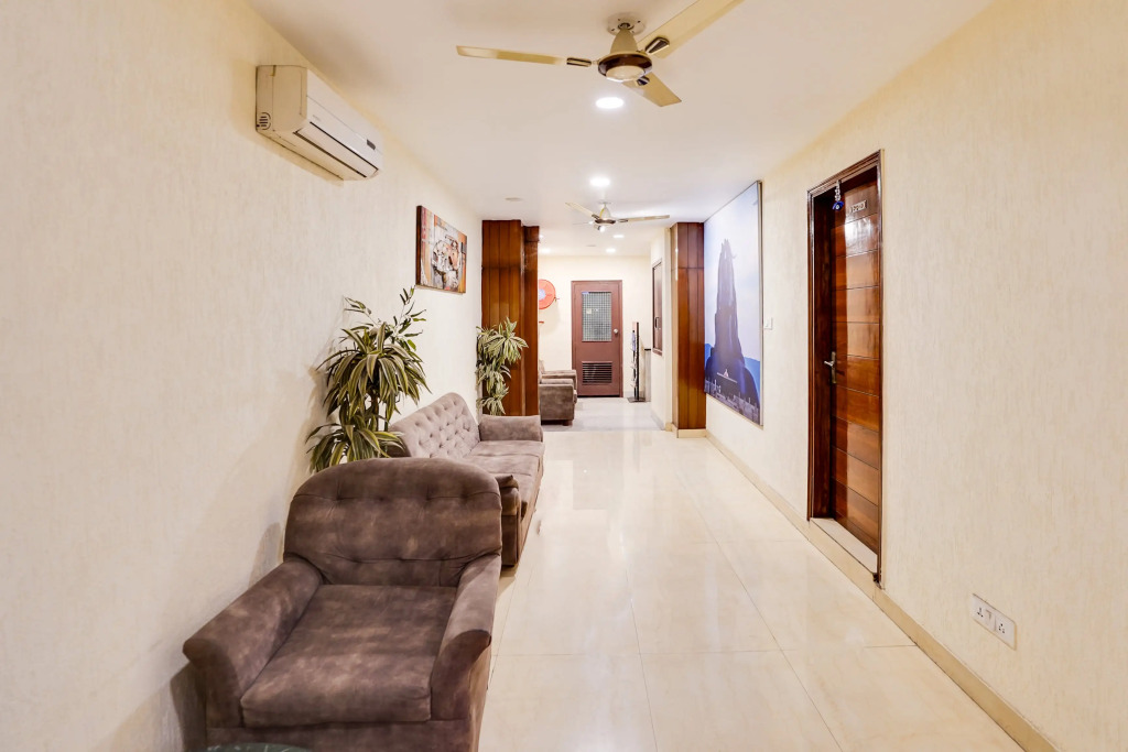 Townhouse Oak Silver City Chowk Formerly HW Residency