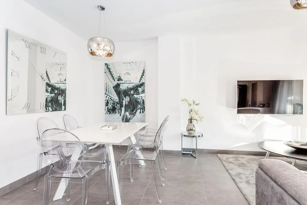by RIVA - Elegant, Contemporary 2 Bedroom Apartment in Dama de Noche Puerto Banus