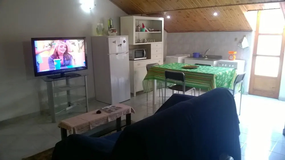 Acitrezza Casa Vacanza La Cornera