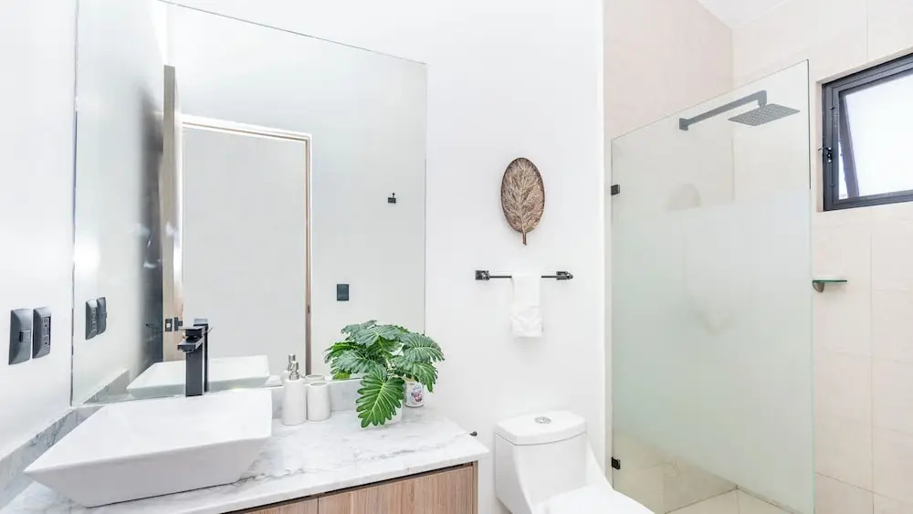 4BR Private Sanctuary with Pools and Gym