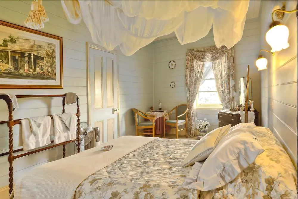Stay at Tilba