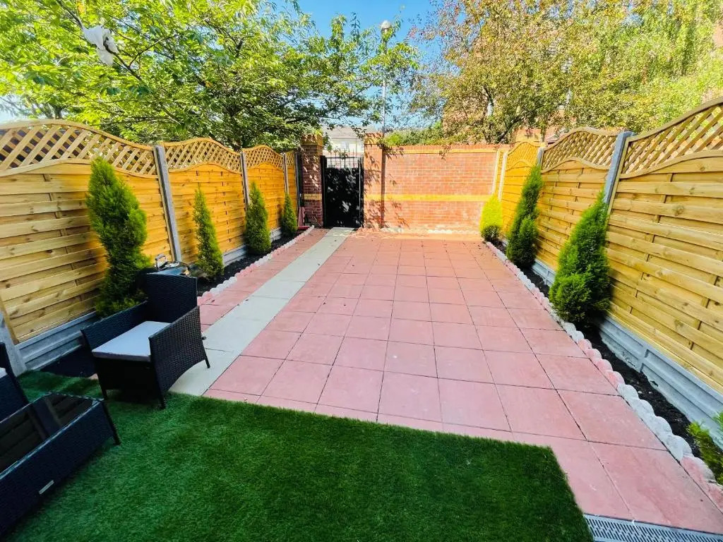 Watan Cottage - Spacious 3 Bedrooms Entire House With Beautiful Outdoor Garden