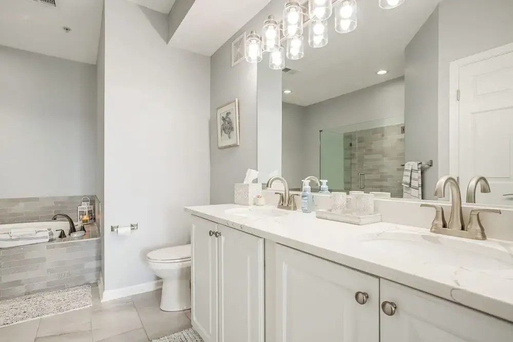 Pool, Beach Access! Canal-front Ocean City Gem