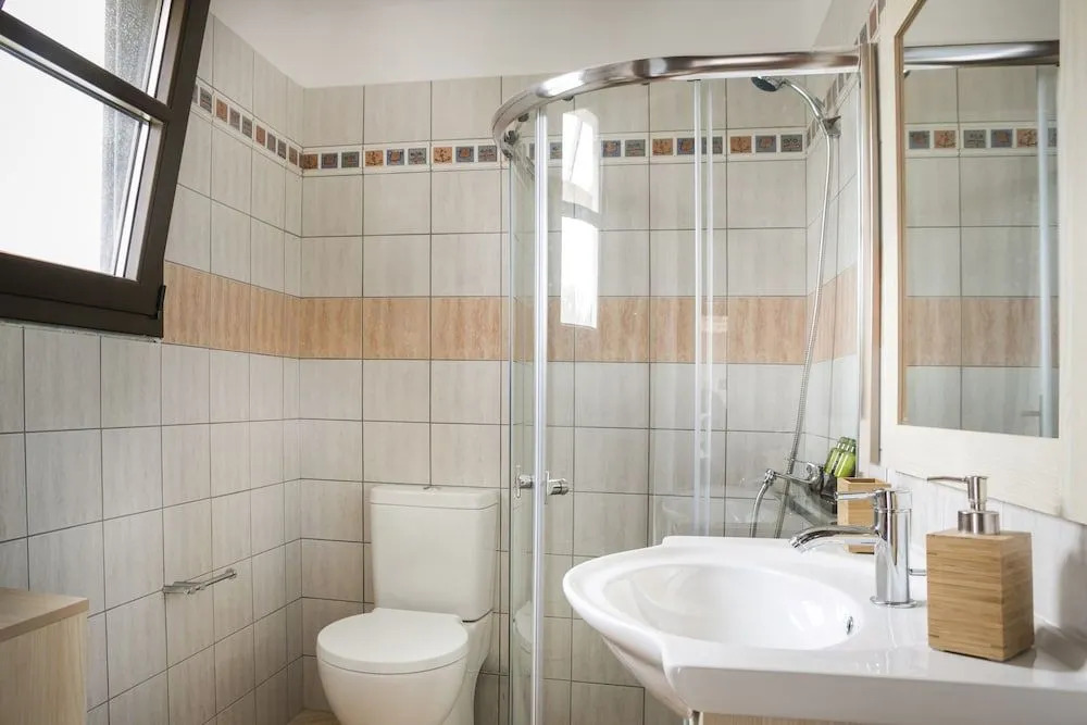 Filon Ktima Beachfront Upscale Villa