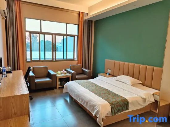 Dongshan Huatian Business Hotel