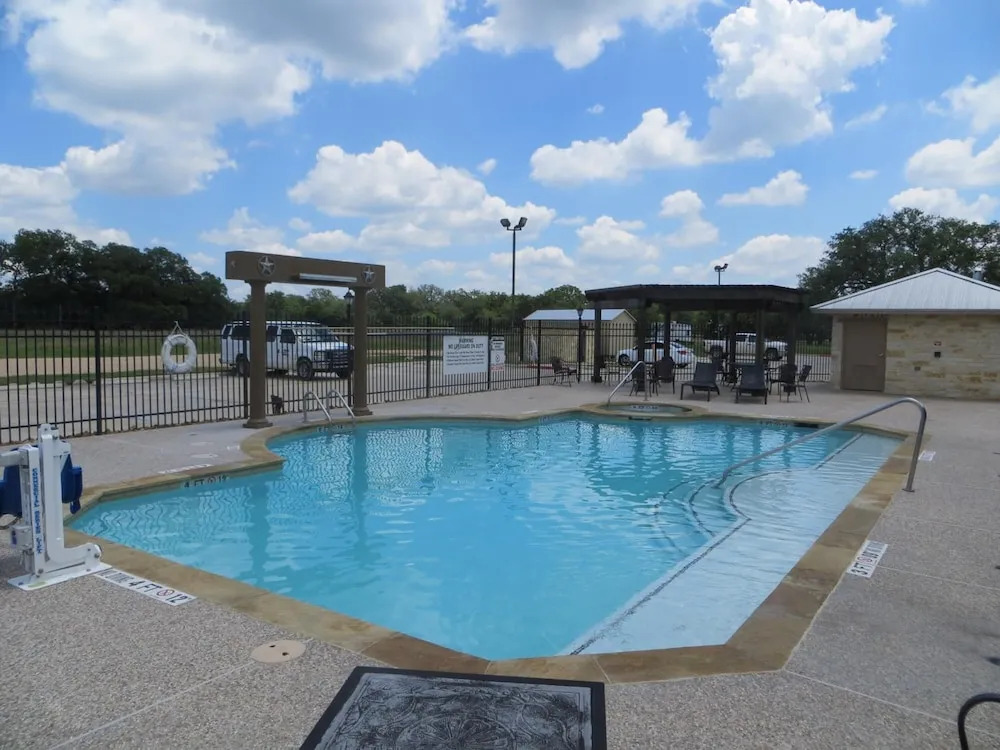 Hotel Texas Hallettsville