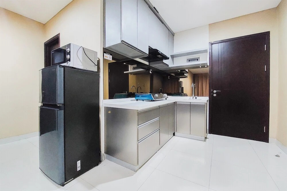 Stunning And Spacious 2Br Brooklyn Alam Sutera Apartment