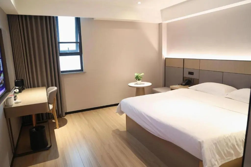 GreenTree Inn Suzhou Industrial Zone Yangcheng Lake Weiting Mong Kok Express Hotel