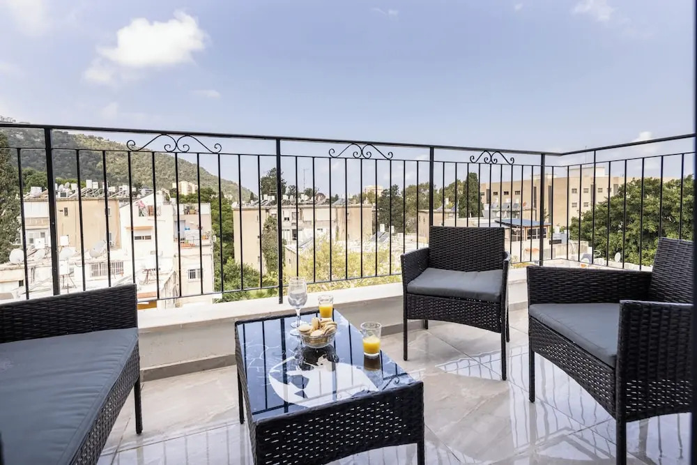 Mamad Stella Maris views Vista apartments by Sea N Rent