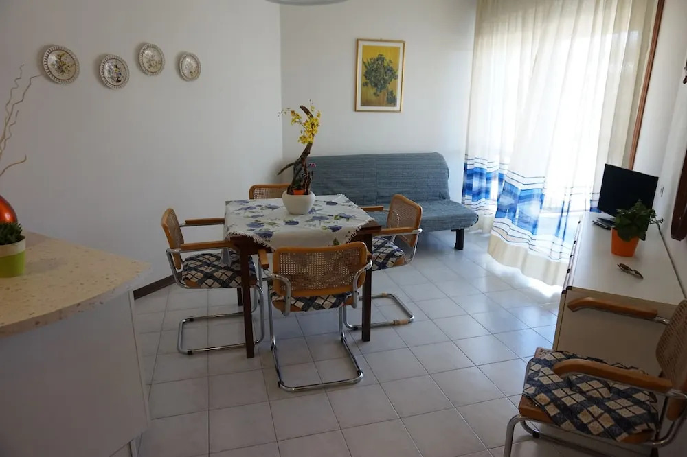 Cosy and Bright Residence With Swimming Pool With sea View by Beahost Rentals