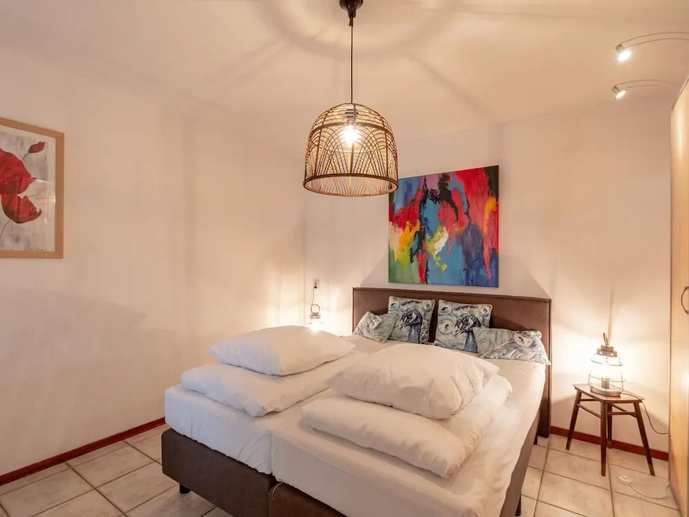 Holiday Apartment Opposite the Beach