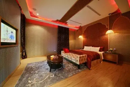 Hua Mu Lan Hotel