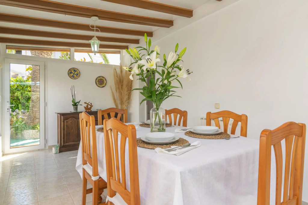 GAVINA D'OR - Cosy apartment with garden and barbecue in Cala Egos. Free WIFI.