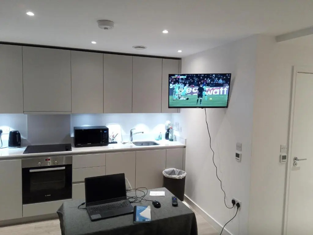 23 Floor Studio for Work 1gb Wifi (Adults Only)