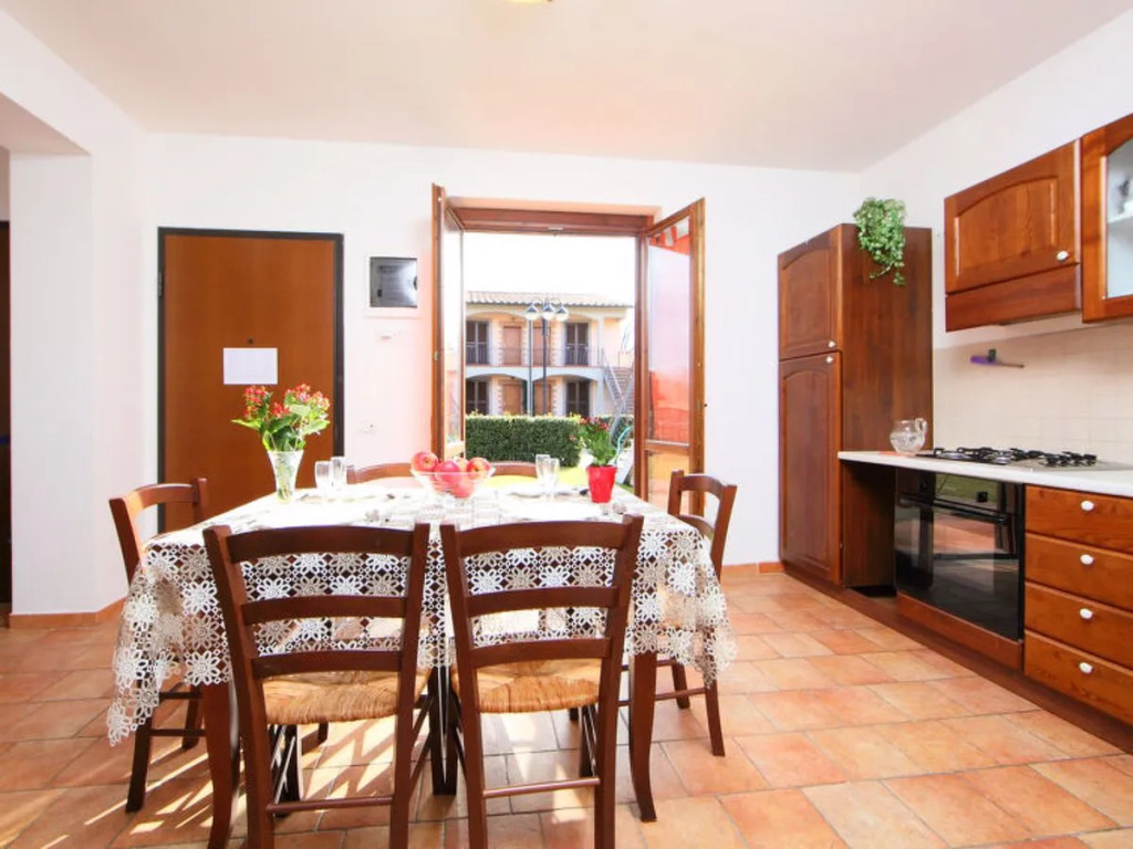 House Oak Pitigliano 13611