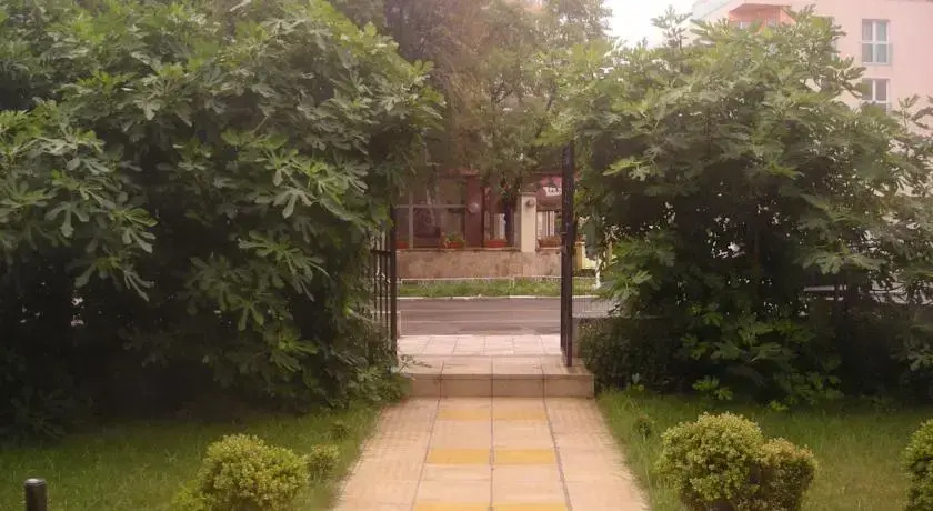 Adele Guest House