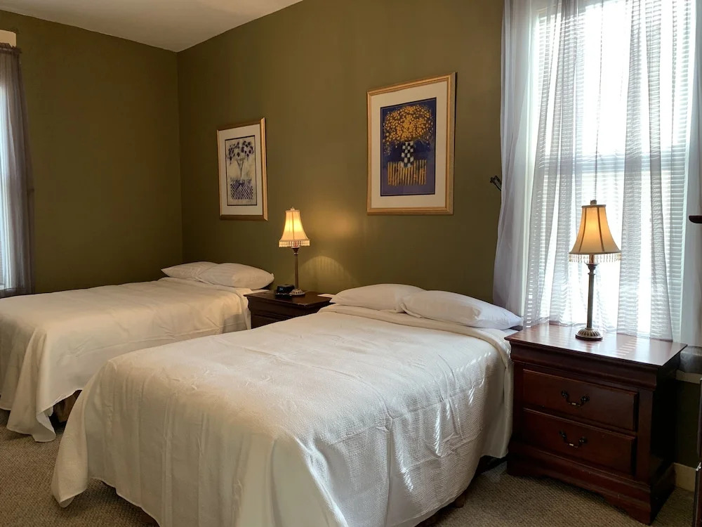 The Hotel Belvidere