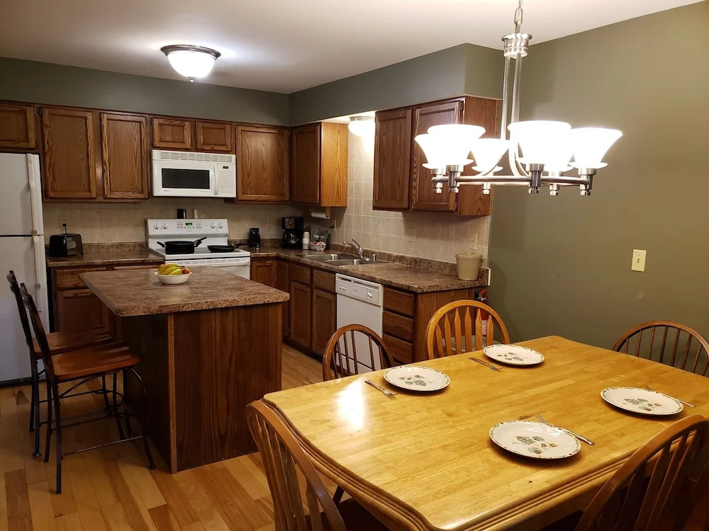 Rib Mountain Inn