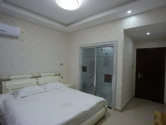 Xingfu Yayuan Guesthouse
