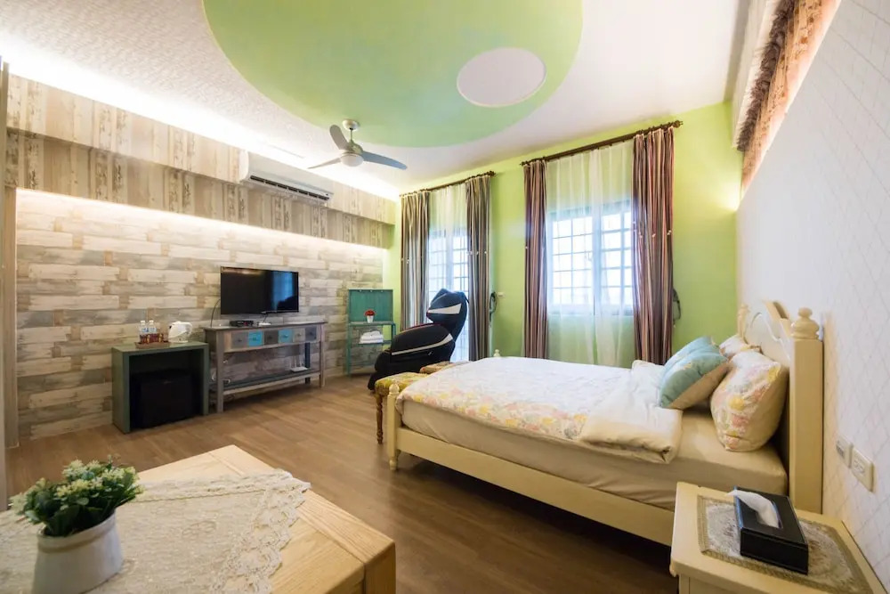 Yi Ho House B&B