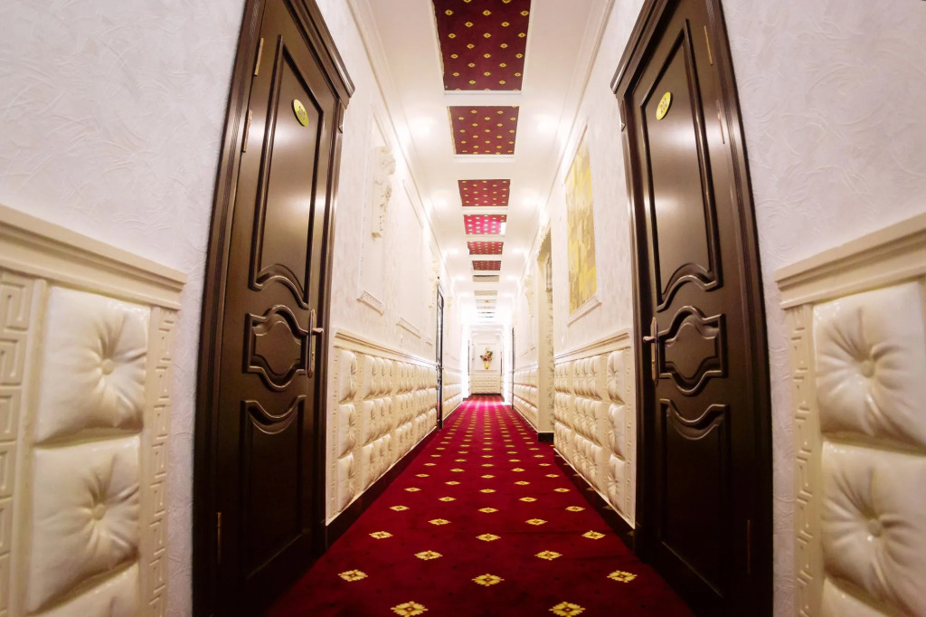 Grand Hotel