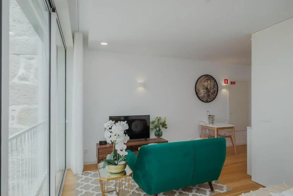Chimney Luxury House with AC