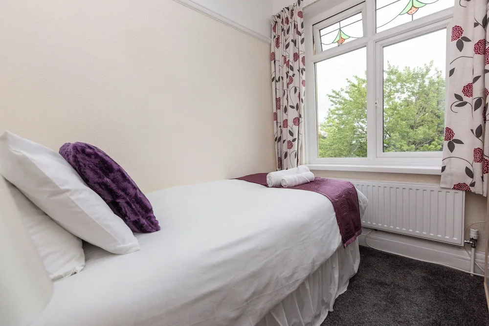 Superior three bedroom house with sea view