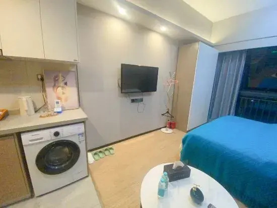 Four Seasons Shengtai Apartment (Foshan Chao'an Metro Station)