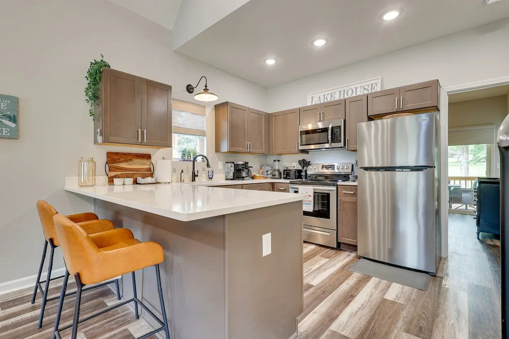 Counce Vacation Rental w/ Private Deck: Near Golf!