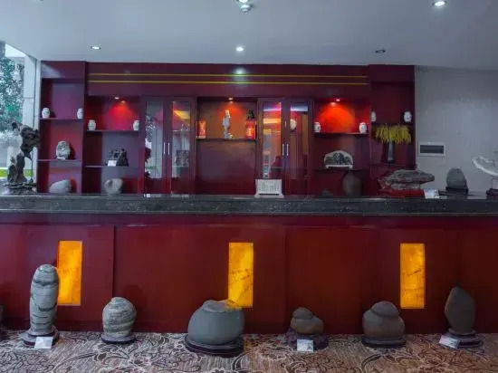 NuoYun（KaiYi） Hotel