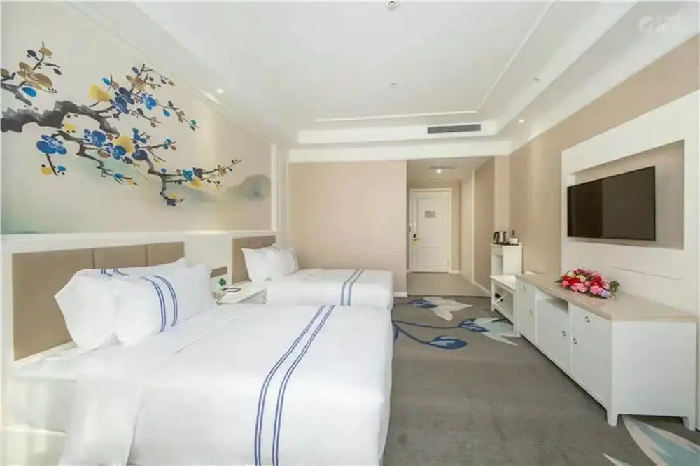 Huashan Xinghe International Hotel