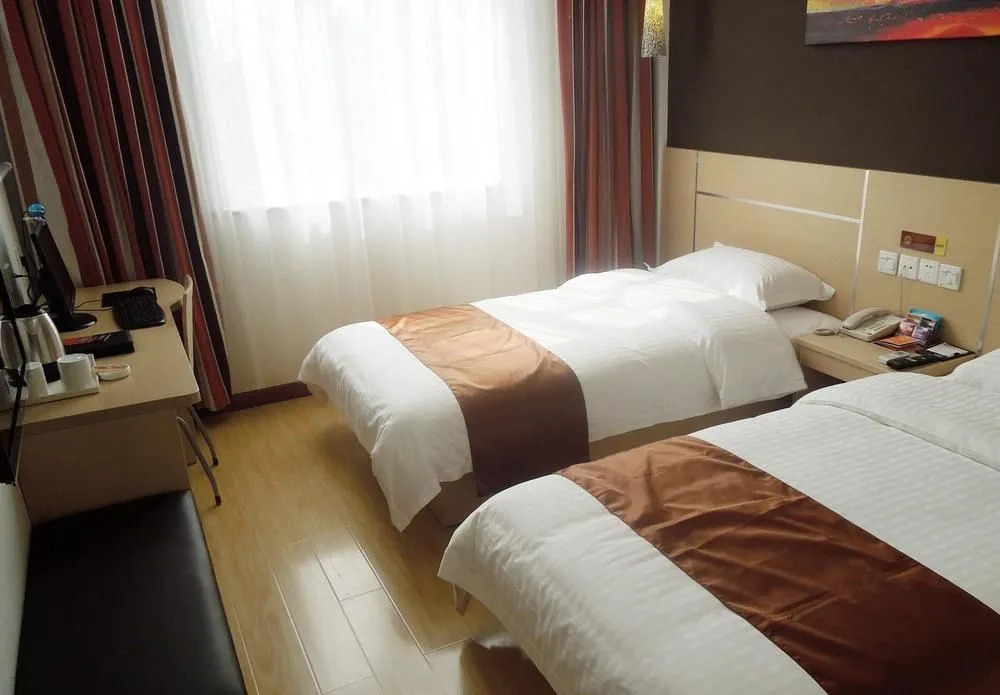 Thank Hotel Luoyang Railway Station Branch