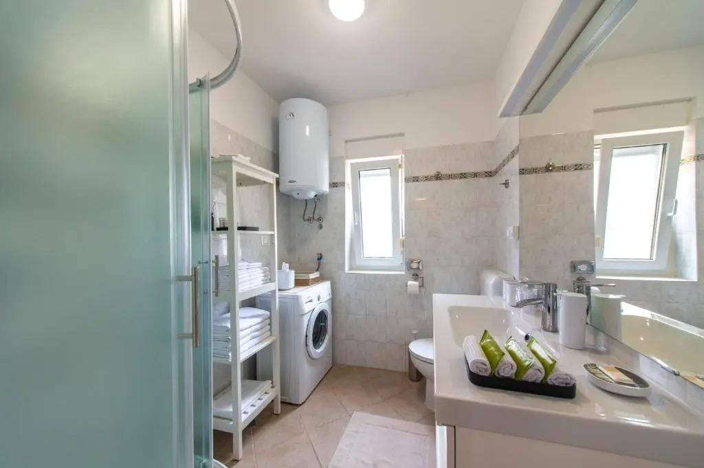Apartment Greta,50 METERS TO THE BEACH