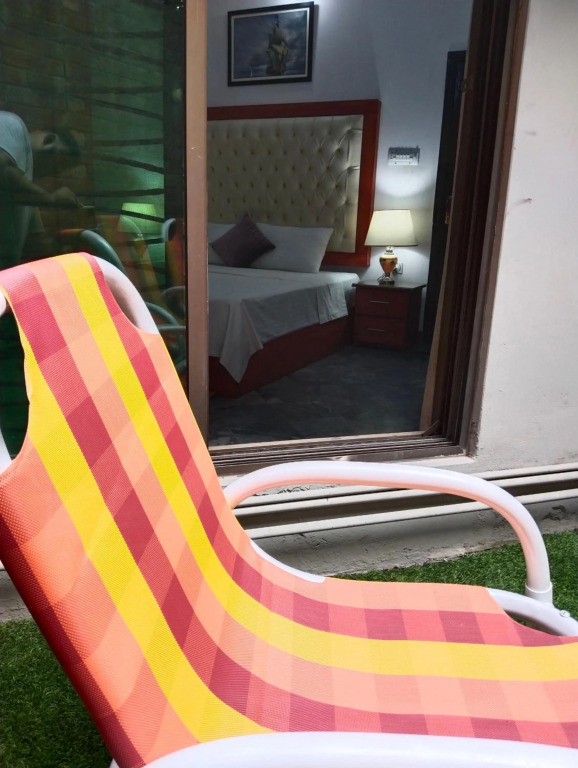 Homewood Suites Family Guest House & Apartments