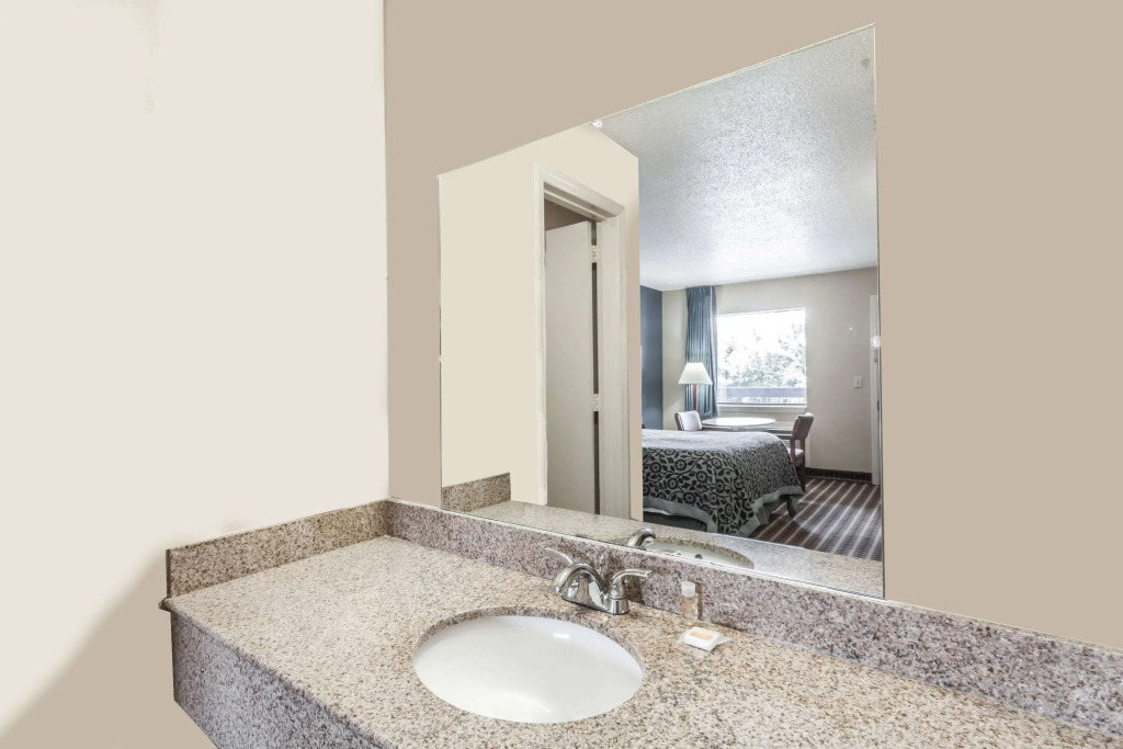 Days Inn by Wyndham Nashville N Opryland/Grand Ole Opry