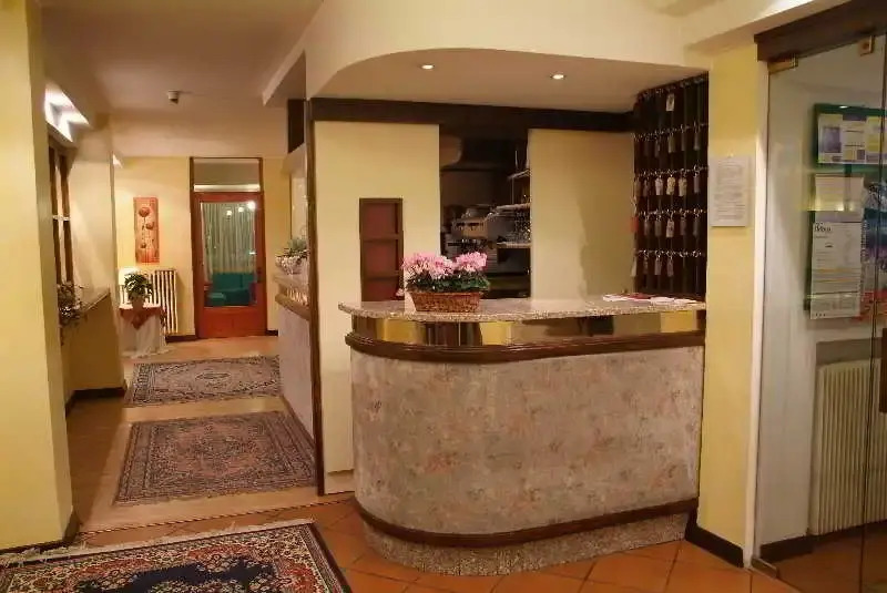 Hotel Italo