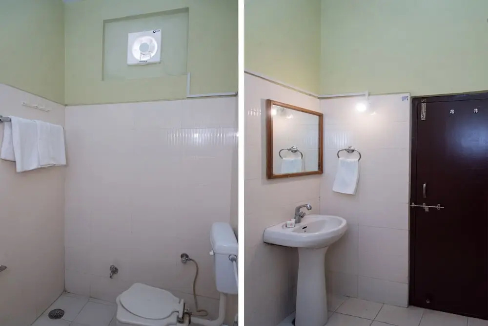 OYO 10499 Hotel Shiv Shakti