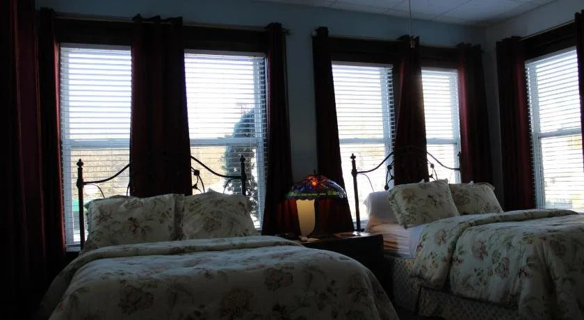 Ruebel Hotel