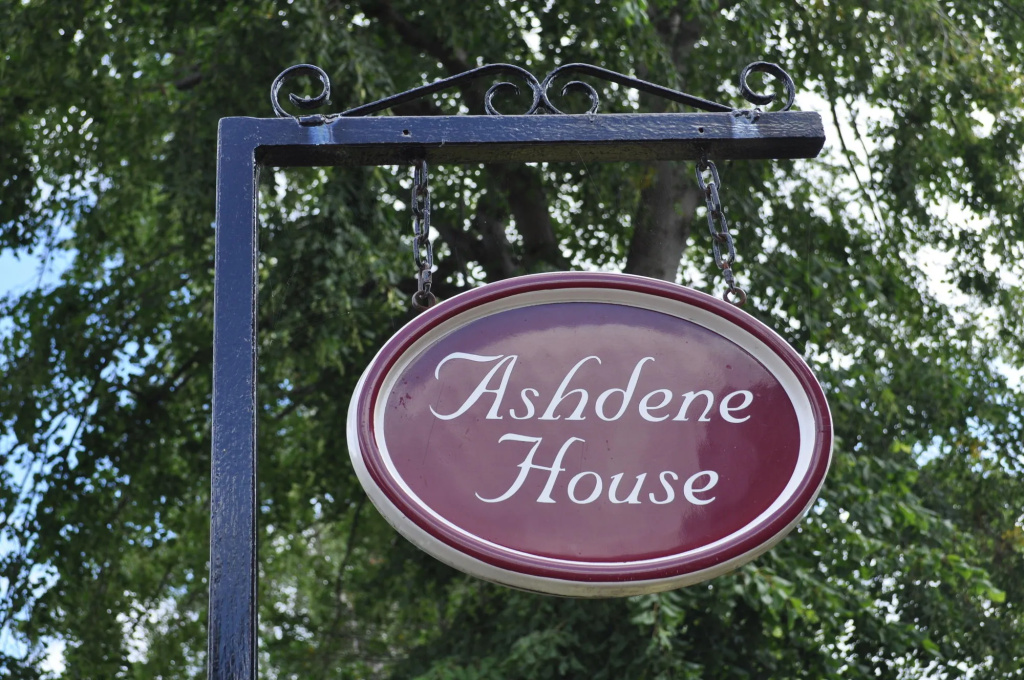 Ashdene House