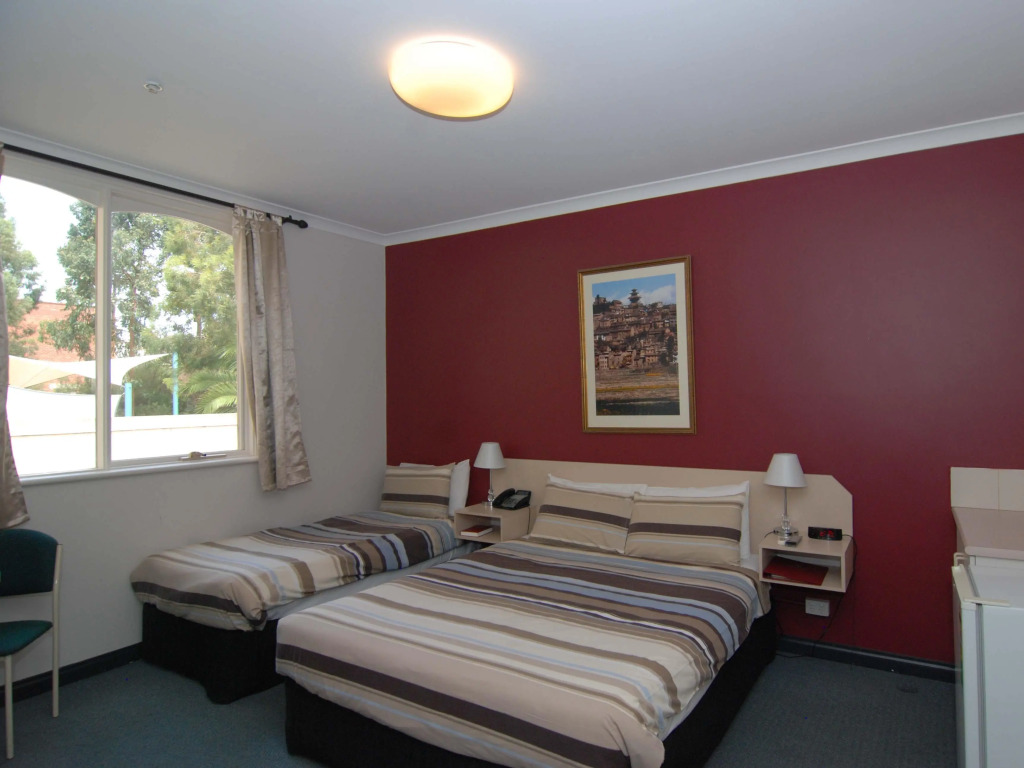 Brunswick Tower Hotel