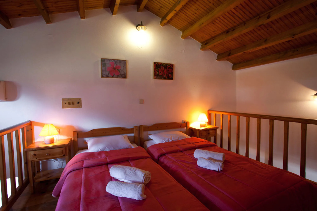 Hovolo Hotel Apartments