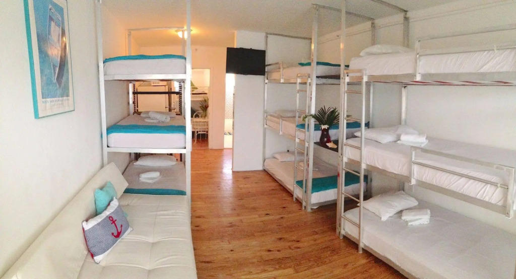 Bikini Hostel, Café & Beer Garden Free Breakfast & Dinner!