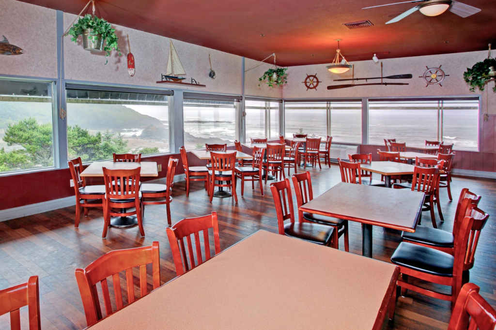 Clarion Inn Surfrider Resort