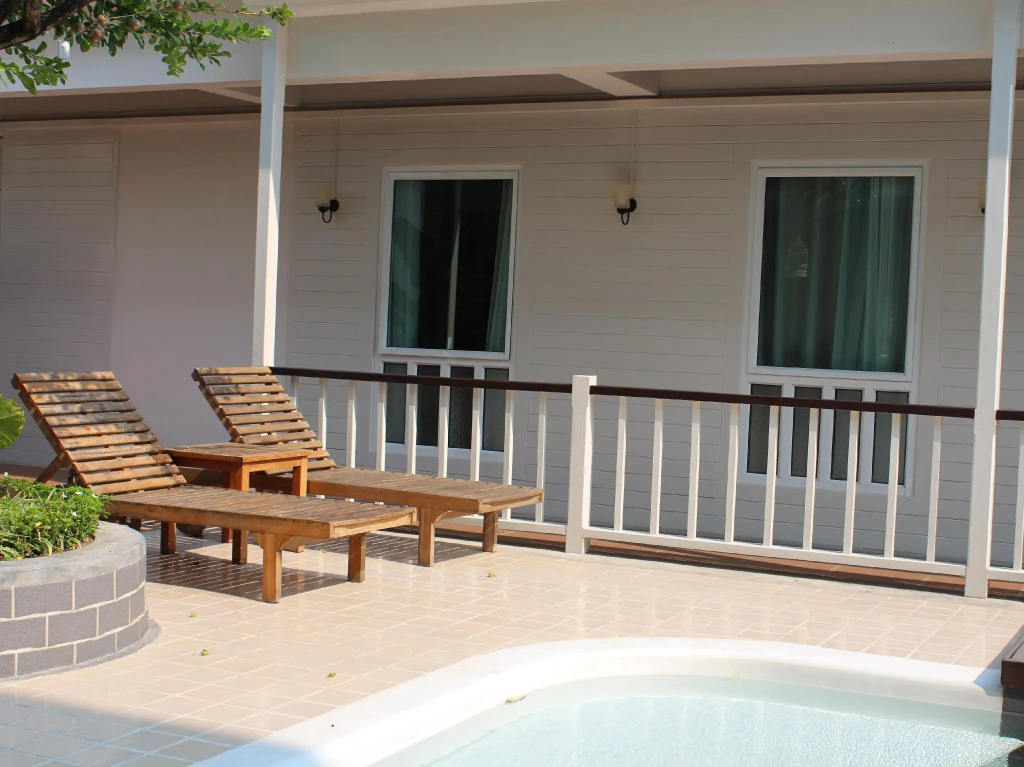 Baan Pimpisa Bangsaray Boutique Residence